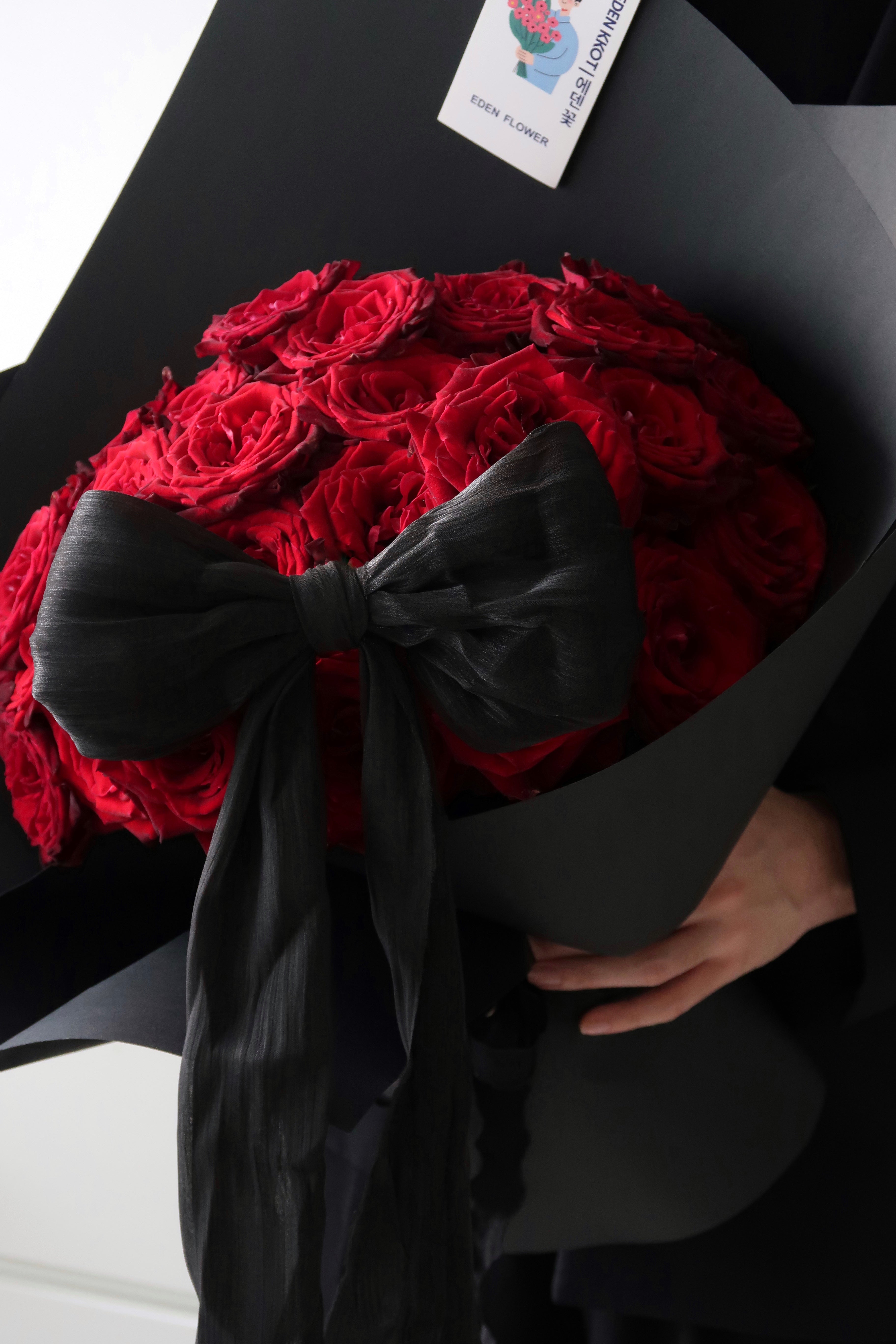 Classic Love (Red Roses)